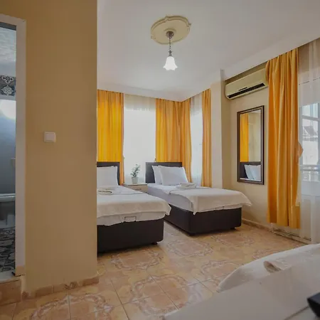 Huzur Royal Apartahotel 3*