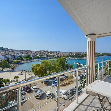 Apartahotel Huzur Royal 3*
